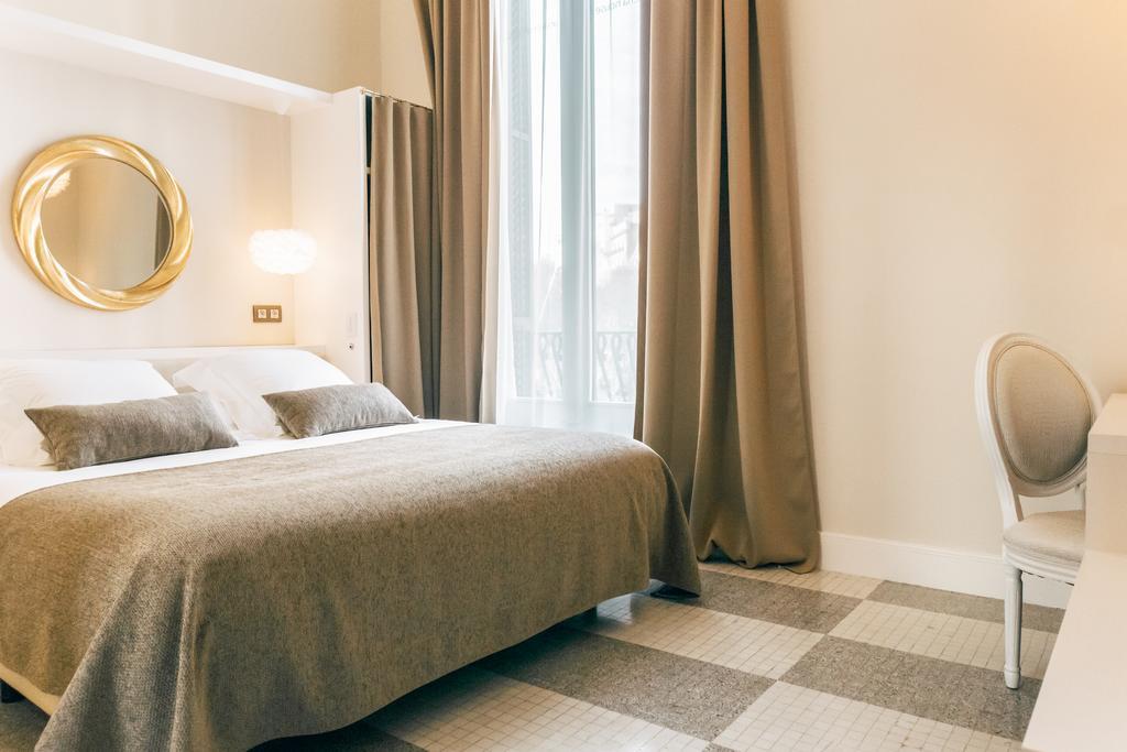 Anakena House Bed & Breakfast Barcelona Exterior foto