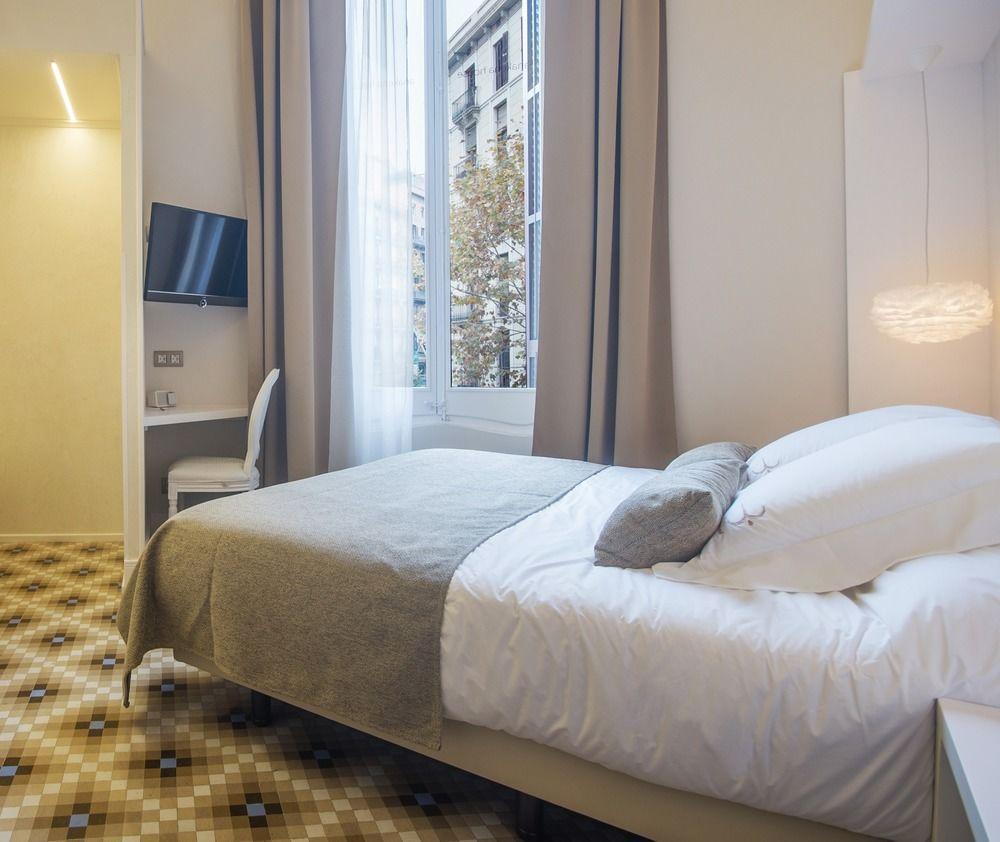 Anakena House Bed & Breakfast Barcelona Exterior foto