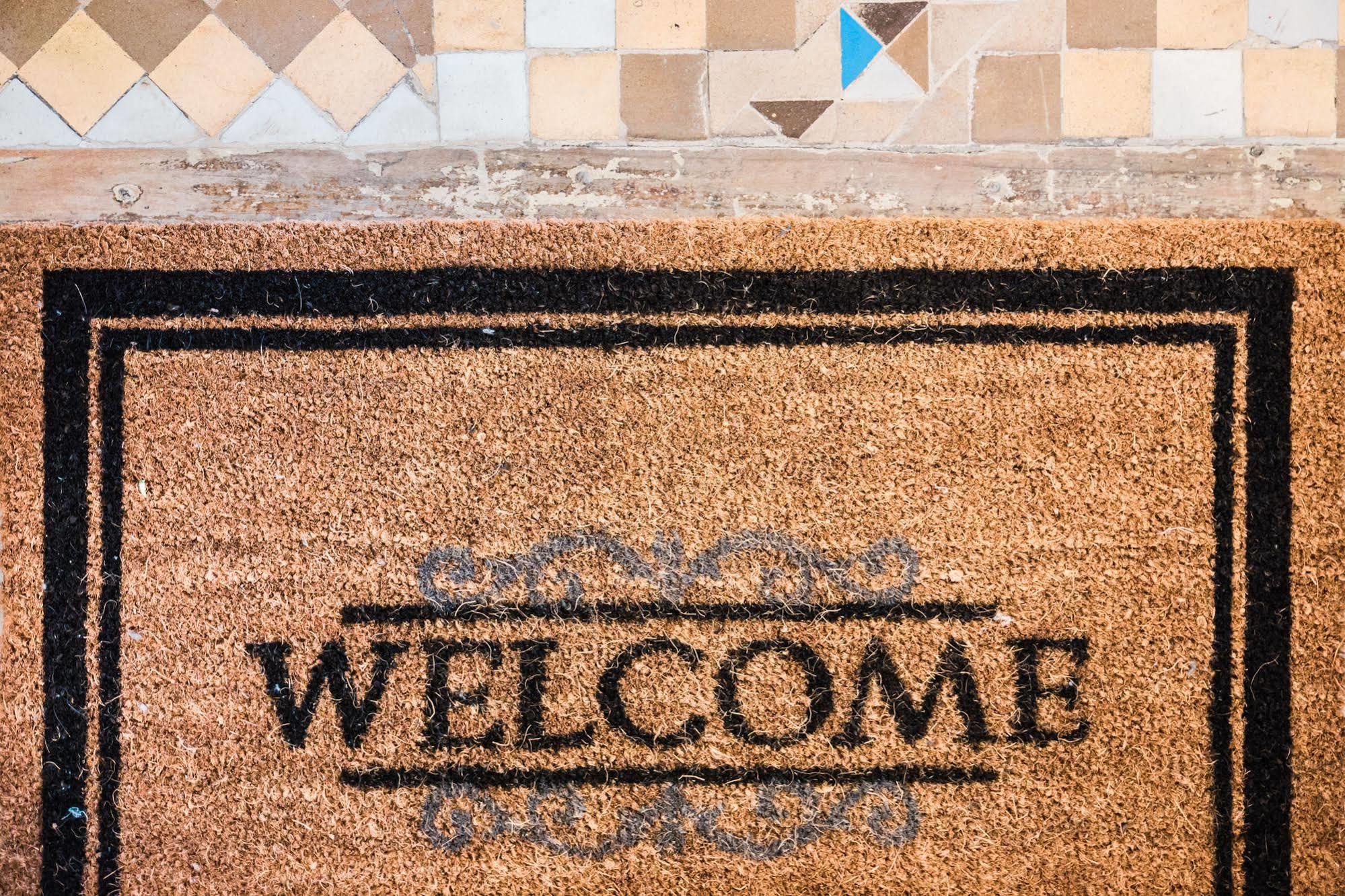 Anakena House Bed & Breakfast Barcelona Exterior foto