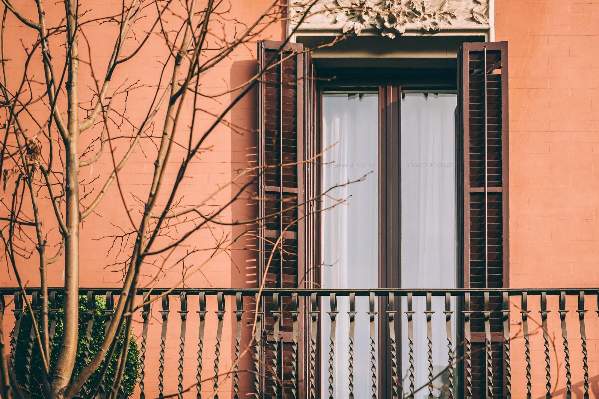 Anakena House Bed & Breakfast Barcelona Exterior foto