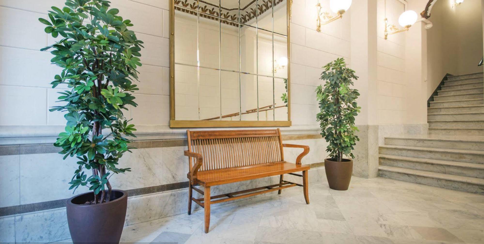 Anakena House Bed & Breakfast Barcelona Exterior foto